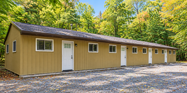 bunkhouse cabin